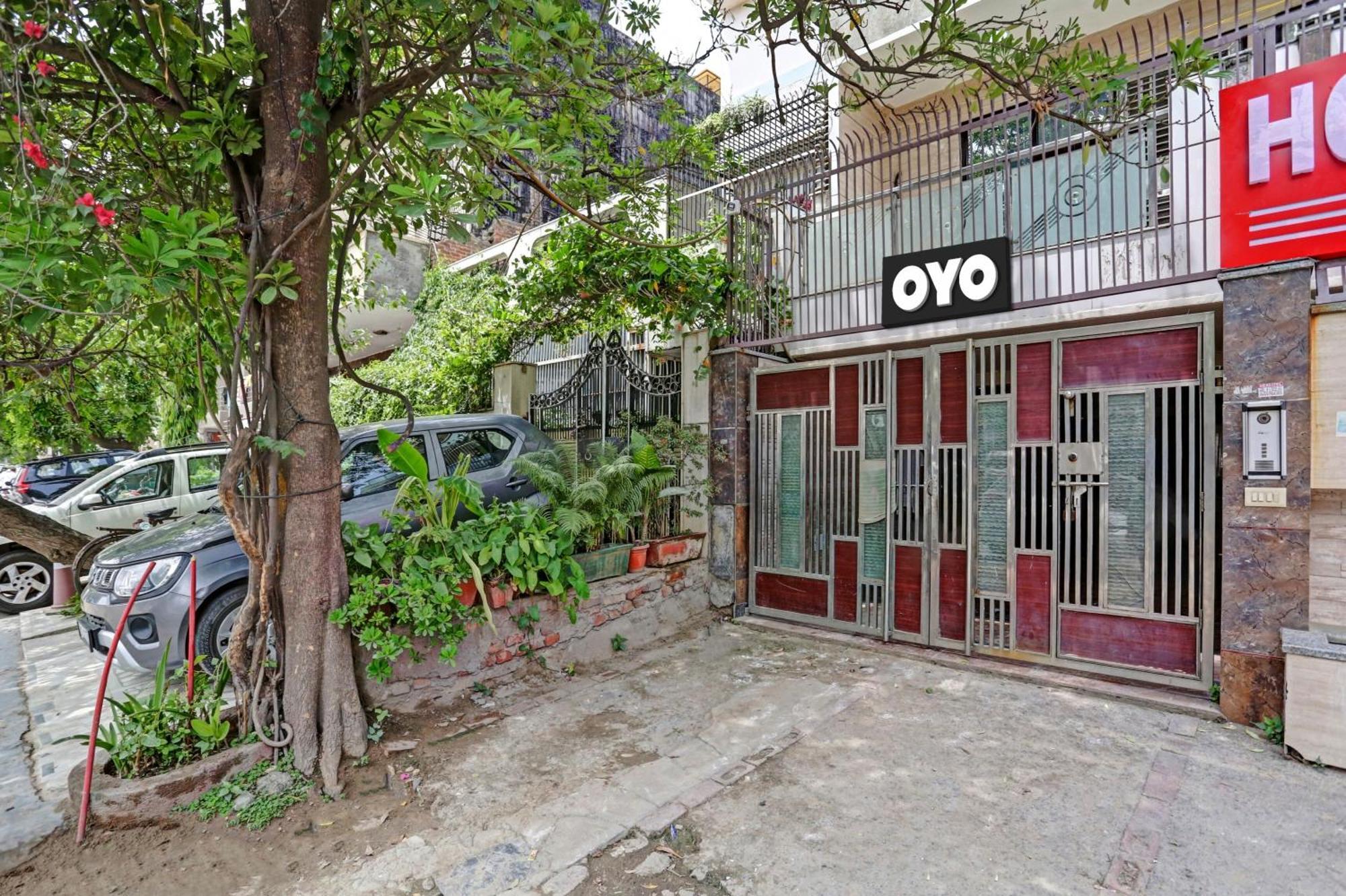 Hotel O Golden Key Inn Punjabi Bagh Neu-Delhi Exterior foto