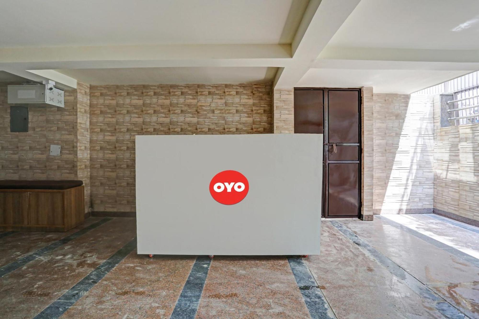 Hotel O Golden Key Inn Punjabi Bagh Neu-Delhi Exterior foto